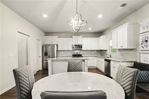 411 Arden Pl, Ellenwood, GA 30294 - Photo 9