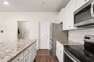 411 Arden Pl, Ellenwood, GA 30294 - Photo 7
