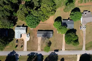 205 Lazy Hollow Ln, Covington, GA 30016 - Photo 5