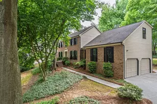 3521 Harvest Moon Trace, Lilburn, GA 30047 - Photo 3