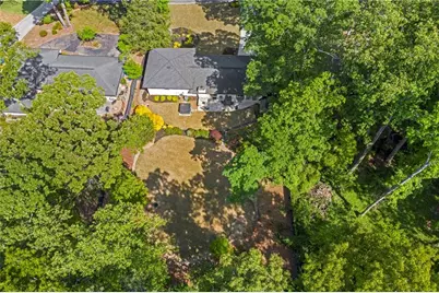 2632 Hawthorne Place NE, Atlanta, GA 30345 - Photo 3