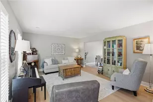 12140 Greenmont Walk, Alpharetta, GA 30009 - Photo 3