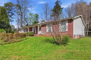 860 Regency Ct, Lawrenceville, GA 30044 - Photo 3