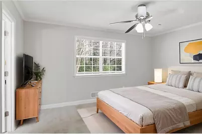 860 Regency Court, Lawrenceville, GA 30044 - Photo 7