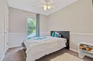 359 Scenic Ln, Auburn, GA 30011 - Photo 9