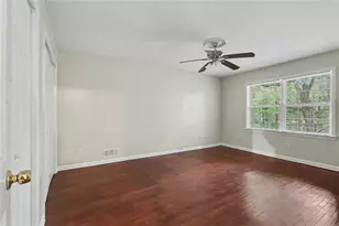 968 Abingdon Ct, Stone Mountain, GA 30083 - Photo 21