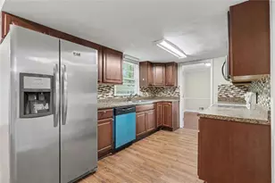 968 Abingdon Ct, Stone Mountain, GA 30083 - Photo 15