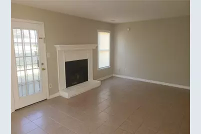 8010 Woodlake Drive, Riverdale, GA 30274 - Photo 7