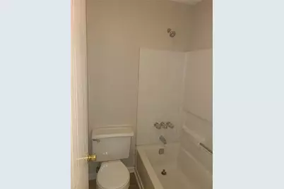 8010 Woodlake Drive, Riverdale, GA 30274 - Photo 11