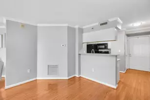 795 Hammond Dr, Atlanta, GA 30328 - Photo 15