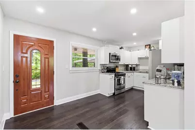 670 Montclair Drive SW, Smyrna, GA 30082 - Photo 5