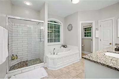 305 S Shore Drive, Newnan, GA 30263 - Photo 9