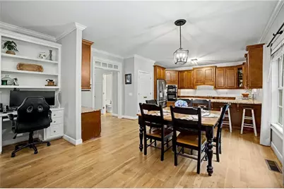 305 S Shore Drive, Newnan, GA 30263 - Photo 13