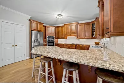 305 S Shore Drive, Newnan, GA 30263 - Photo 17