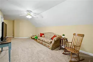 305 S Shore Dr, Newnan, GA 30263 - Photo 21