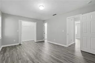 5342 Ridgemere Ct, Stone Mountain, GA 30083 - Photo 5
