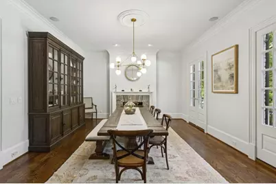 305 Forrest Lake Drive, Sandy Springs, GA 30327 - Photo 5