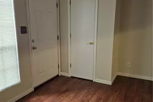 101 Sterling Ct, Alpharetta, GA 30004 - Photo 3