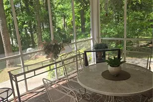 2900 Cherry Blossom Ln, Atlanta, GA 30344 - Photo 15