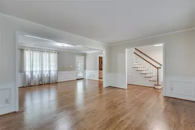 5699 Bend Creek Road, Atlanta, GA 30338 - Photo 9