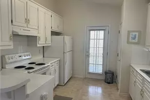 742 Jacoby Dr, Loganville, GA 30052 - Photo 15