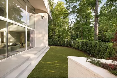 3619 Ivy Road NE, Atlanta, GA 30342 - Photo 31