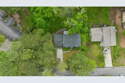 2772 Dunnington Circle, Atlanta, GA 30341 - Photo 43