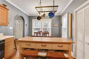 2690 Tupelo St SE, Atlanta, GA 30317 - Photo 13
