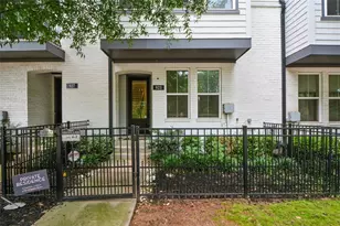 923 Katie Kerr Dr, Decatur, GA 30030 - Photo 3