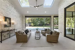141 N Trace, Alpharetta, GA 30009 - Photo 9