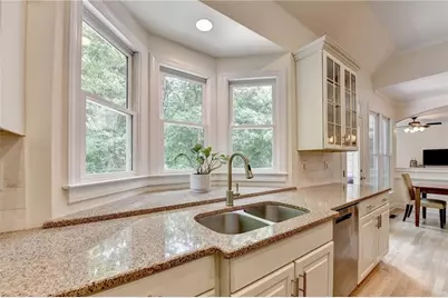 4555 E Point Drive, Cumming, GA 30041 - Photo 15