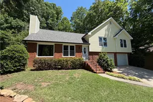 4465 Sagebrush Dr NW, Kennesaw, GA 30152 - Photo 3