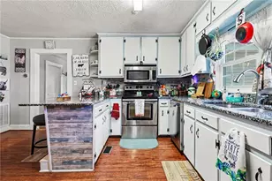 1763 Burnett Ferry Rd SW, Rome, GA 30165 - Photo 11