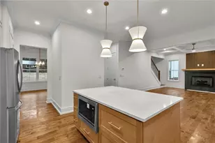 3367 Dodson Dr Connec, East Point, GA 30344 - Photo 11