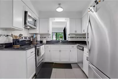 172 Elysian Way NW, Atlanta, GA 30327 - Photo 13