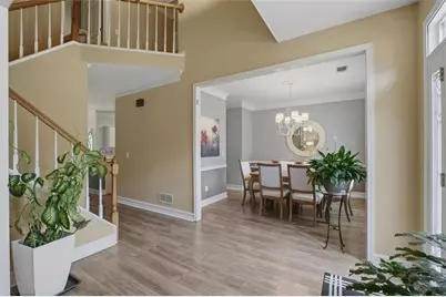 2950 Ivey Ridge Lane, Roswell, GA 30076 - Photo 5