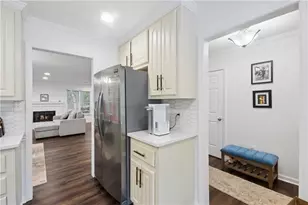 1390 Old Virginia Ct SE, Marietta, GA 30067 - Photo 11