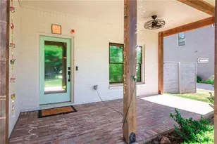 866 Nottingham Dr, Avondale Estates, GA 30002 - Photo 3