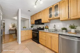 1104 Woodcliff Dr, Atlanta, GA 30350 - Photo 13