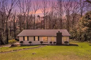 611 Navarre Dr, Stone Mountain, GA 30087 - Photo 1