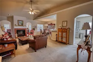 339 Crossroads Dr, Social Circle, GA 30025 - Photo 5
