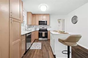 5052 S Wright St, Union City, GA 30291 - Photo 9