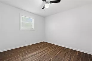 5052 S Wright St, Union City, GA 30291 - Photo 11