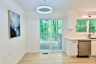 499 Hearth Pl, Lawrenceville, GA 30043 - Photo 13