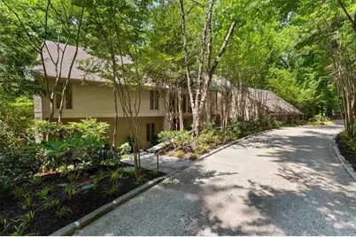 4040 Whitewater Creek Road NW, Atlanta, GA 30327 - Photo 1