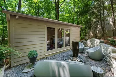 4040 Whitewater Creek Road NW, Atlanta, GA 30327 - Photo 75
