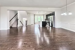 7044 Elmwood Ridge Ct, Atlanta, GA 30340 - Photo 9