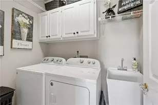6975 Oakbrook Way, Cumming, GA 30040 - Photo 43