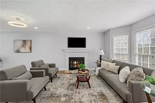 2072 Arbor Forest Dr SW, Marietta, GA 30064 - Photo 3