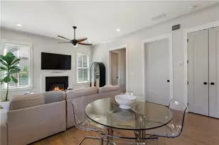 1053 Atlantic Dr NW, Atlanta, GA 30318 - Photo 7